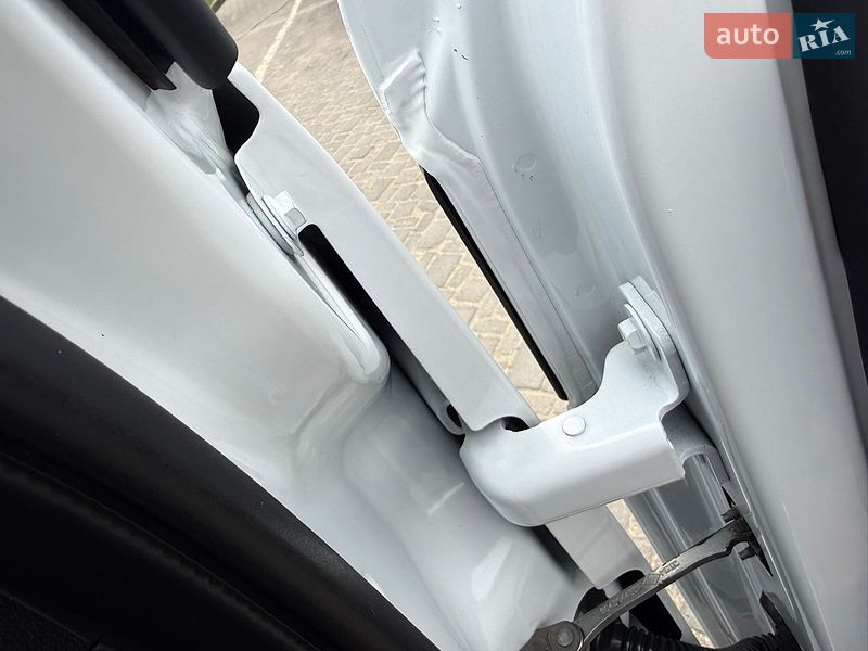 Грузовой фургон Renault Master 2023 в Дубно