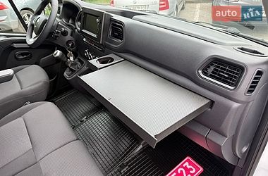 Грузовой фургон Renault Master 2023 в Дубно