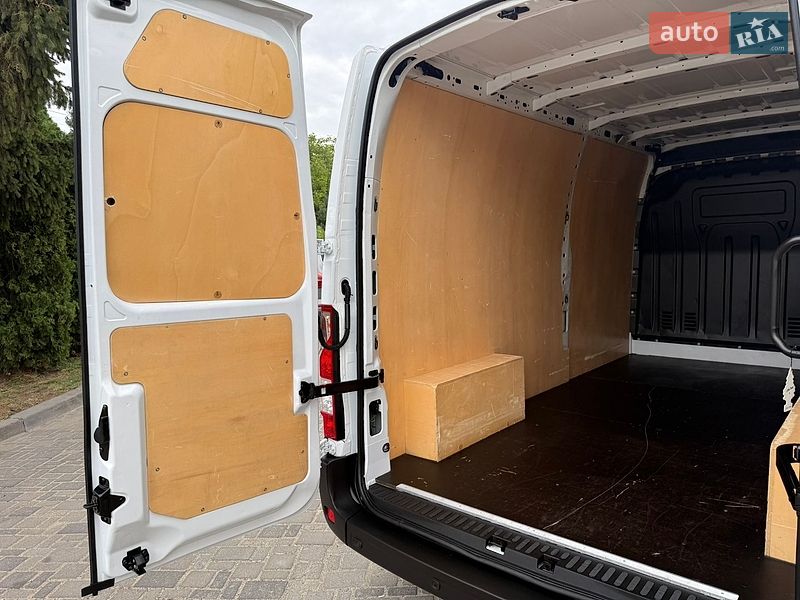 Грузовой фургон Renault Master 2023 в Дубно