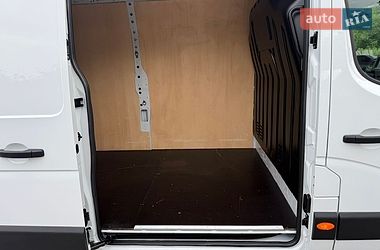 Грузовой фургон Renault Master 2023 в Дубно