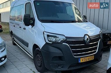 Вантажний фургон Renault Master 2023 в Львові