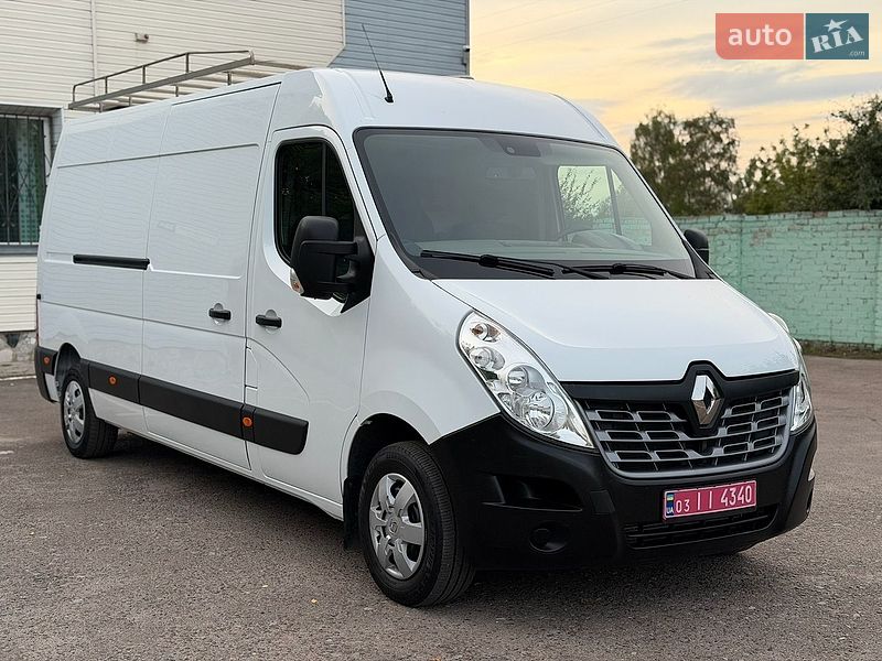 Вантажний фургон Renault Master 2017 в Дубні