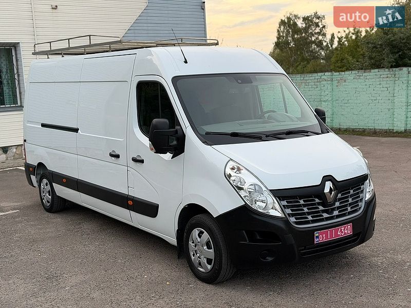 Вантажний фургон Renault Master 2017 в Дубні