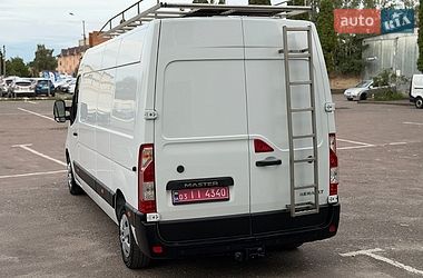 Вантажний фургон Renault Master 2017 в Дубні