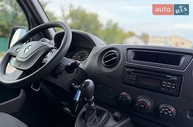 Вантажний фургон Renault Master 2017 в Дубні