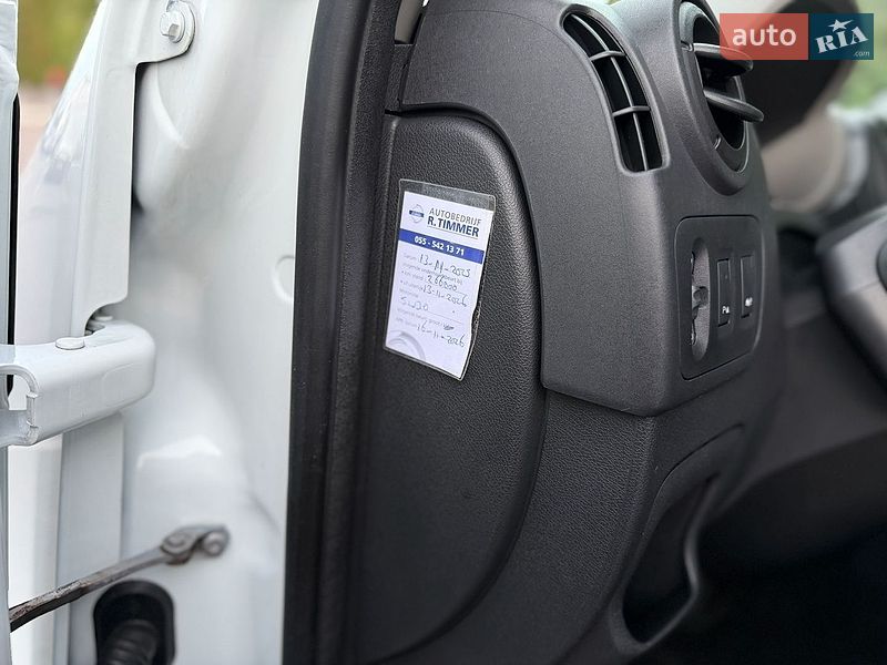 Вантажний фургон Renault Master 2017 в Дубні
