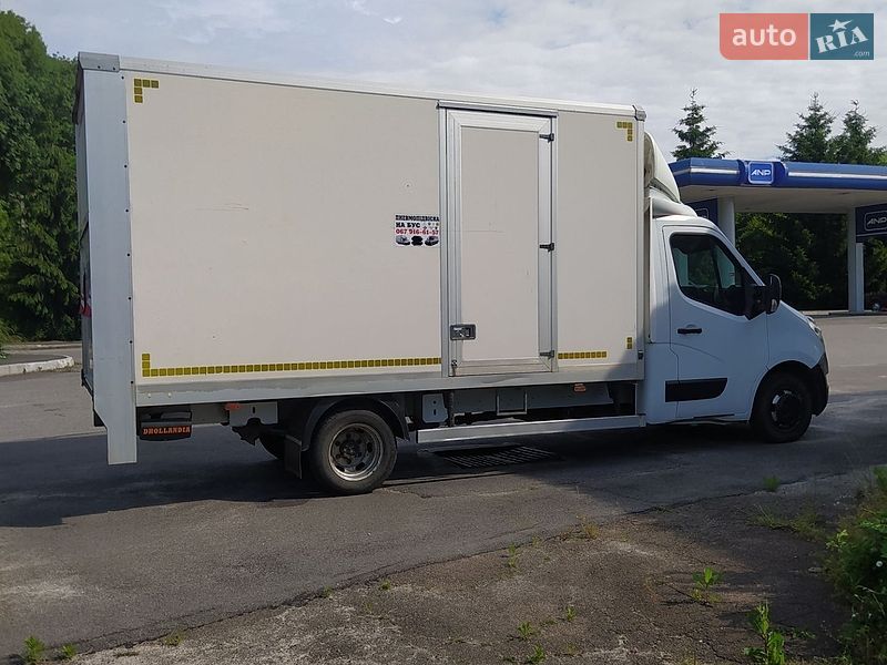 Грузовой фургон Renault Master 2013 в Бердичеве
