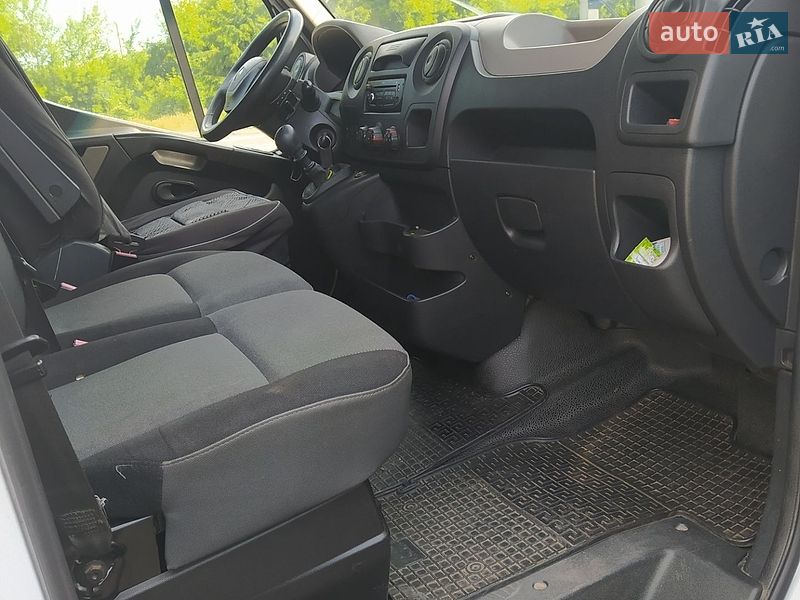 Грузовой фургон Renault Master 2013 в Бердичеве