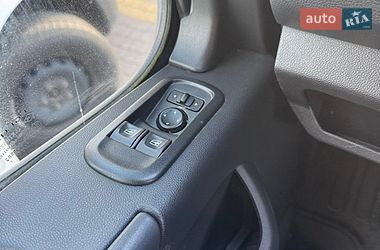 Грузовой фургон Renault Master 2022 в Рованцах