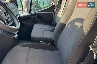 Грузовой фургон Renault Master 2022 в Рованцах