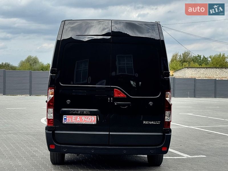 Вантажний фургон Renault Master 2023 в Дубні