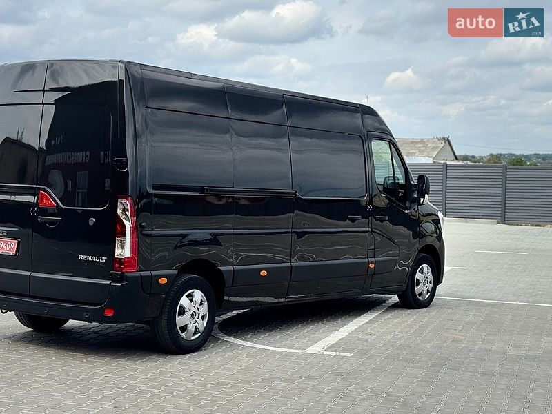 Вантажний фургон Renault Master 2023 в Дубні