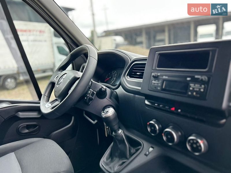 Тентований Renault Master 2022 в Хусті