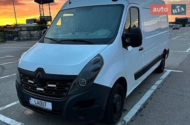 Грузовой фургон Renault Master 2016 в Львове