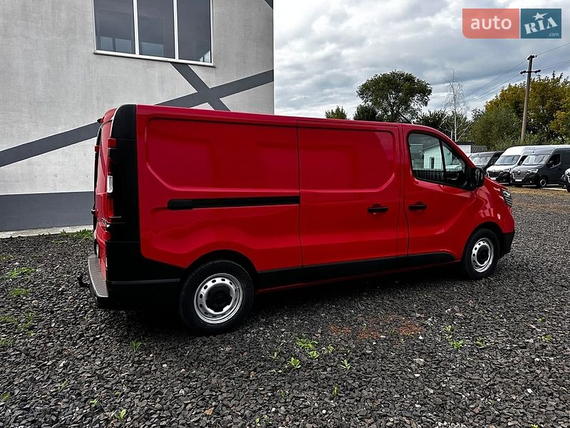 Грузовой фургон Renault Master 2023 в Киеве