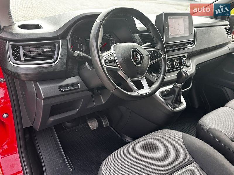 Грузовой фургон Renault Master 2023 в Киеве
