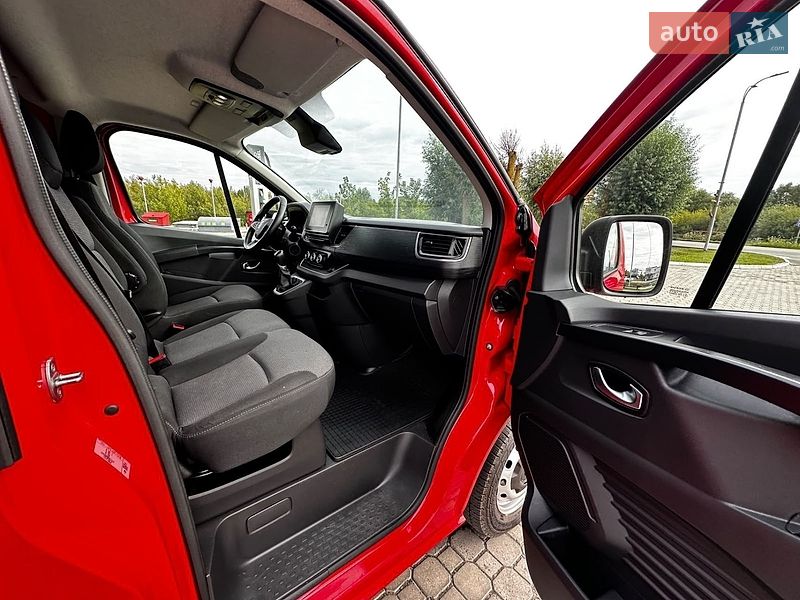 Грузовой фургон Renault Master 2023 в Киеве
