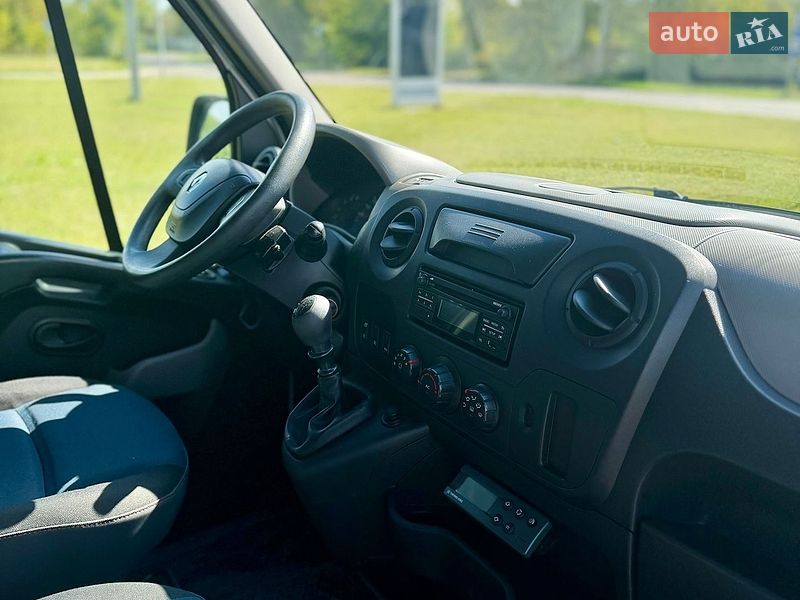 Рефрижератор Renault Master 2015 в Ровно
