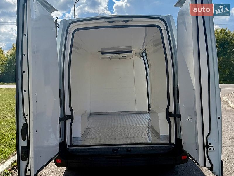 Рефрижератор Renault Master 2015 в Ровно