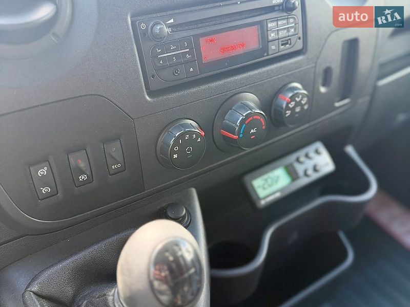 Рефрижератор Renault Master 2015 в Ровно