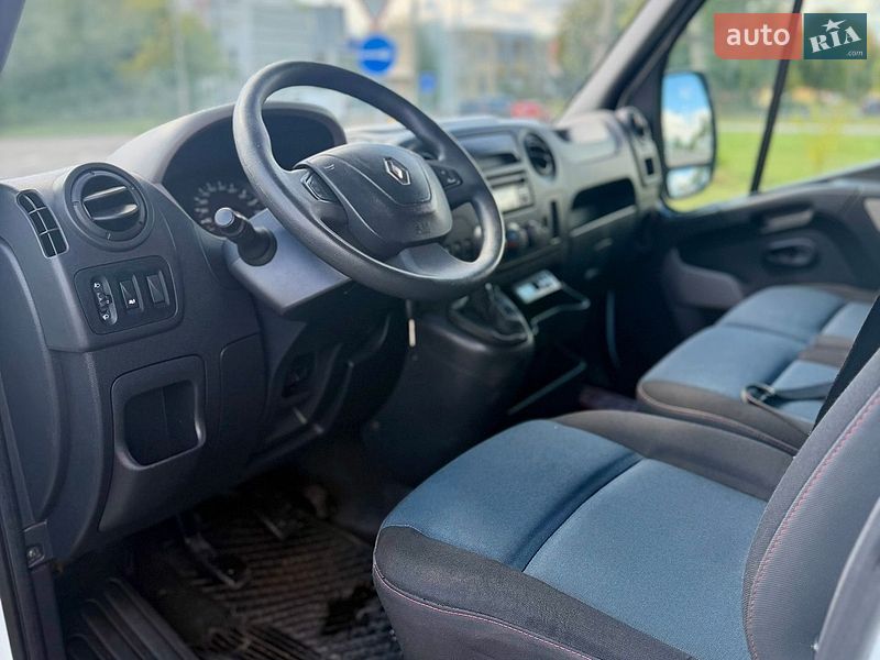 Рефрижератор Renault Master 2015 в Ровно