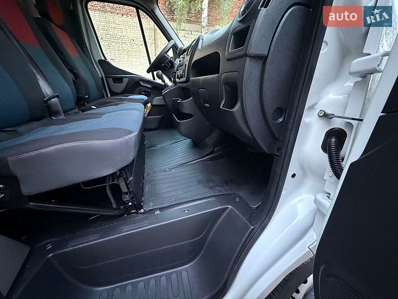 Рефрижератор Renault Master 2016 в Рівному
