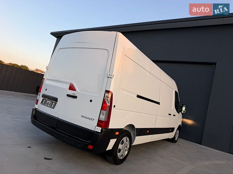 Вантажний фургон Renault Master 2024 в Дубні