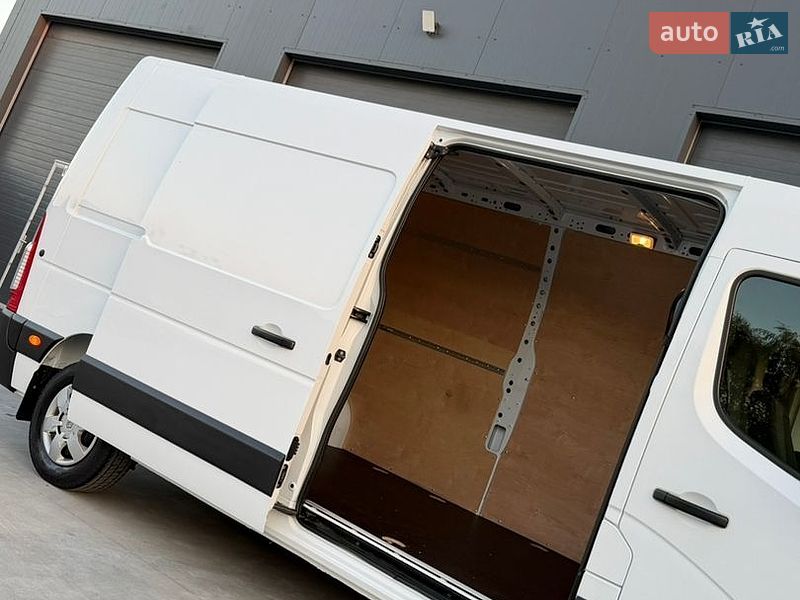 Вантажний фургон Renault Master 2024 в Дубні