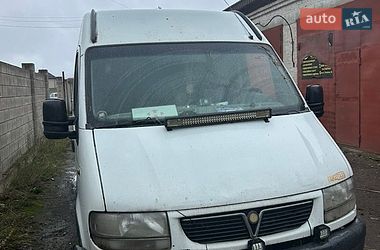 Минивэн Renault Master 2001 в Сарнах