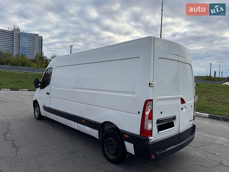 Грузовой фургон Renault Master 2013 в Киеве
