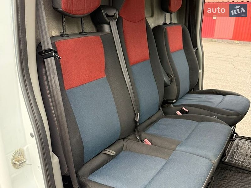 Грузовой фургон Renault Master 2013 в Киеве