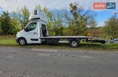 Евакуатор Renault Master 2015 в Полтаві
