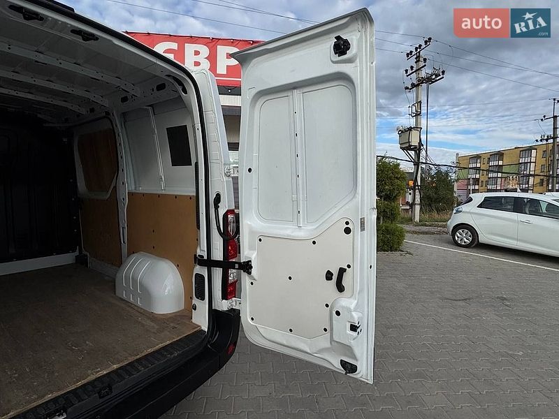 Грузовой фургон Renault Master 2019 в Виннице