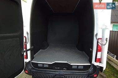 Грузопассажирский фургон Renault Master 2023 в Калуше