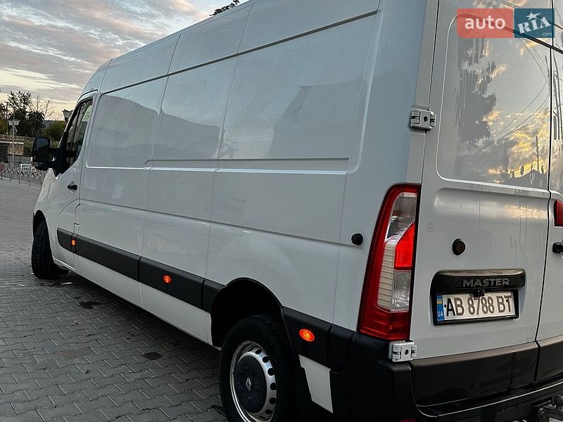 Грузовой фургон Renault Master 2016 в Могилев-Подольске