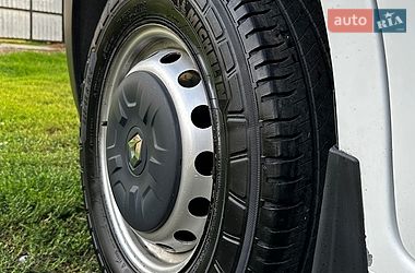 Грузовой фургон Renault Master 2016 в Могилев-Подольске