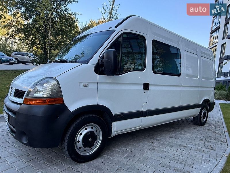 Вантажопасажирський фургон Renault Master 2005 в Хмельницькому