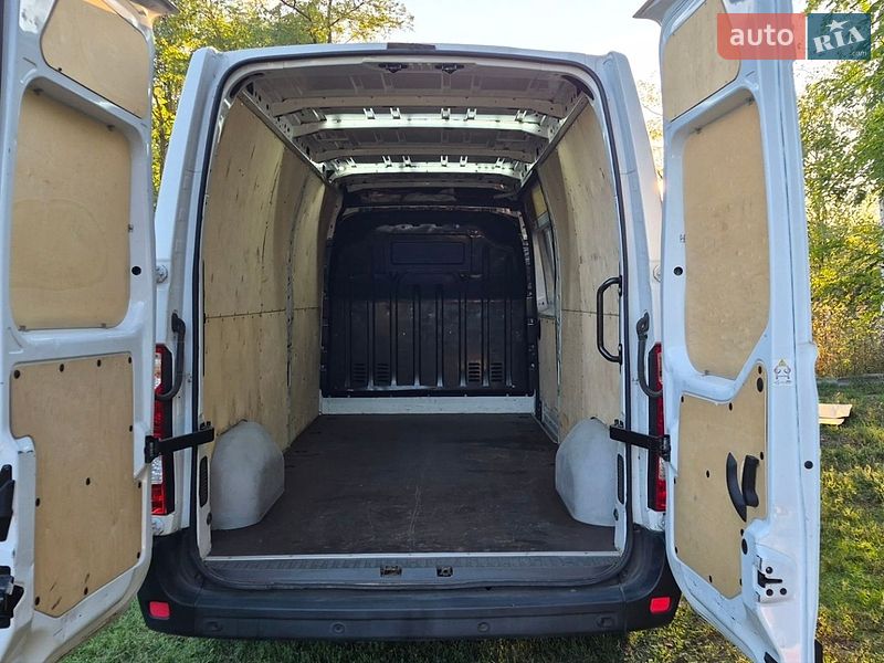 Грузовой фургон Renault Master 2021 в Киеве