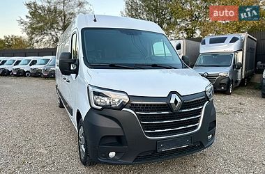 Грузовой фургон Renault Master 2022 в Хусте