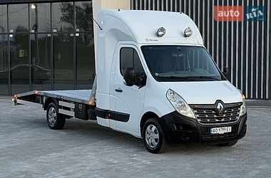 Эвакуатор Renault Master 2015 в Ужгороде