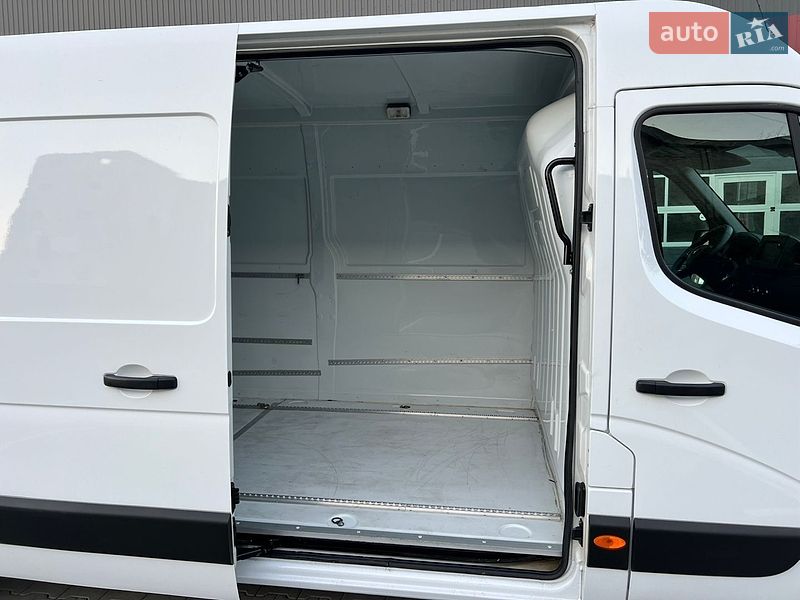 Грузовой фургон Renault Master 2020 в Дубно