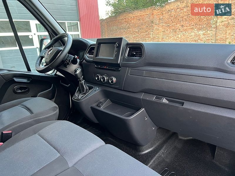 Грузовой фургон Renault Master 2020 в Дубно
