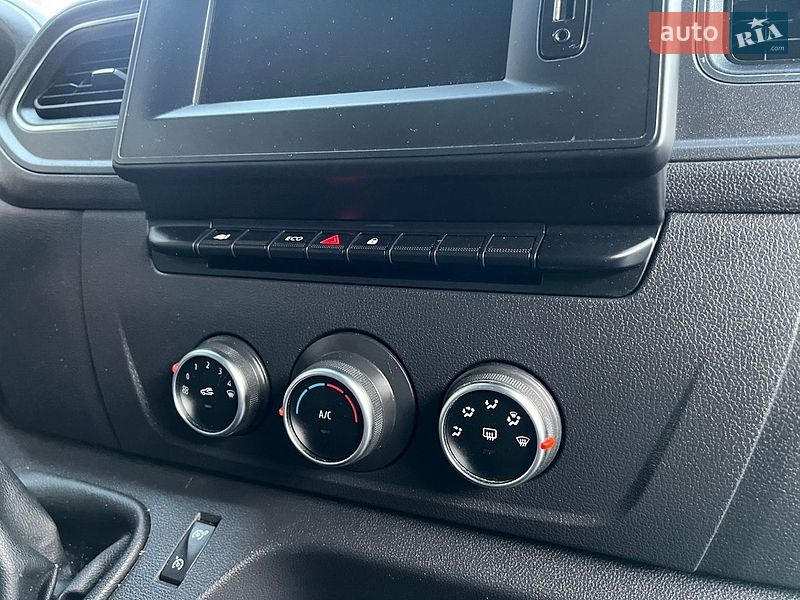 Грузовой фургон Renault Master 2020 в Дубно