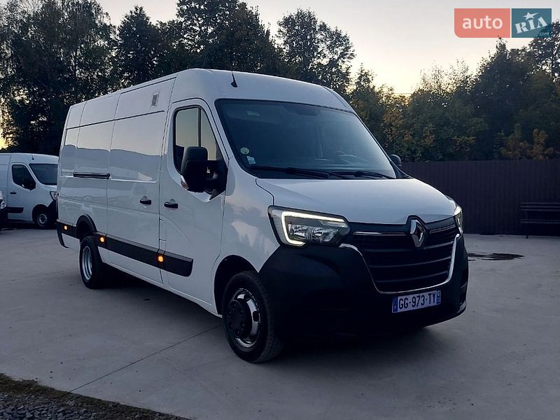 Грузовой фургон Renault Master 2022 в Львове