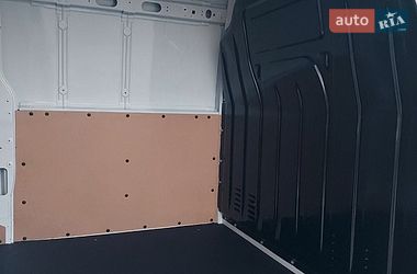 Грузовой фургон Renault Master 2022 в Львове