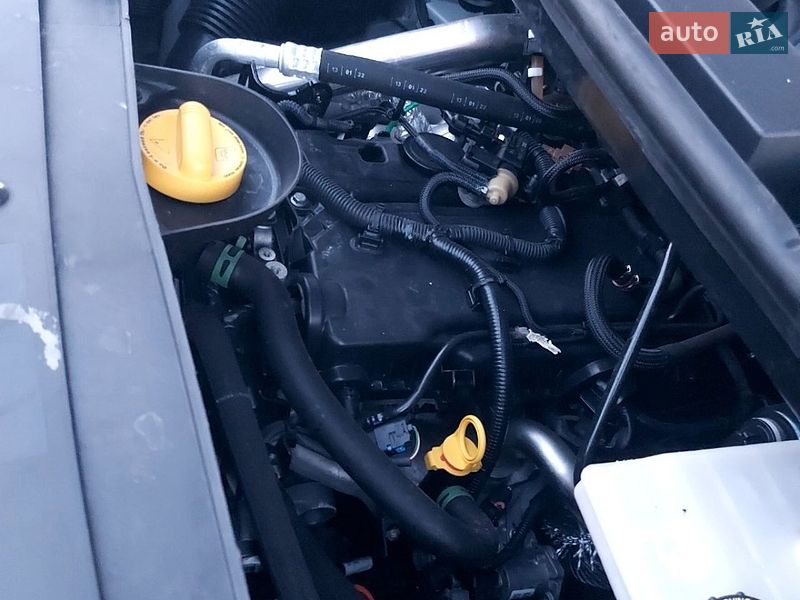 Грузовой фургон Renault Master 2022 в Львове