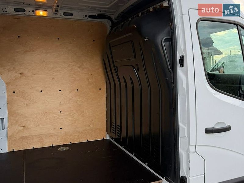 Вантажний фургон Renault Master 2023 в Ковелі фото 51 Вантажний фургон Renault Master 2023 в Ковелі