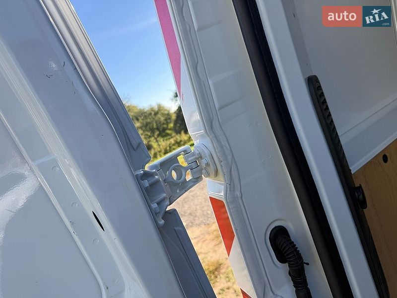 Вантажний фургон Renault Master 2019 в Дубні