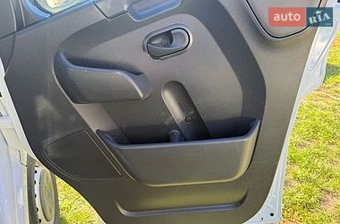 Вантажний фургон Renault Master 2019 в Дубні