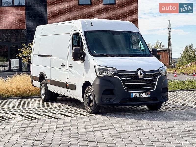 Renault Master 2021